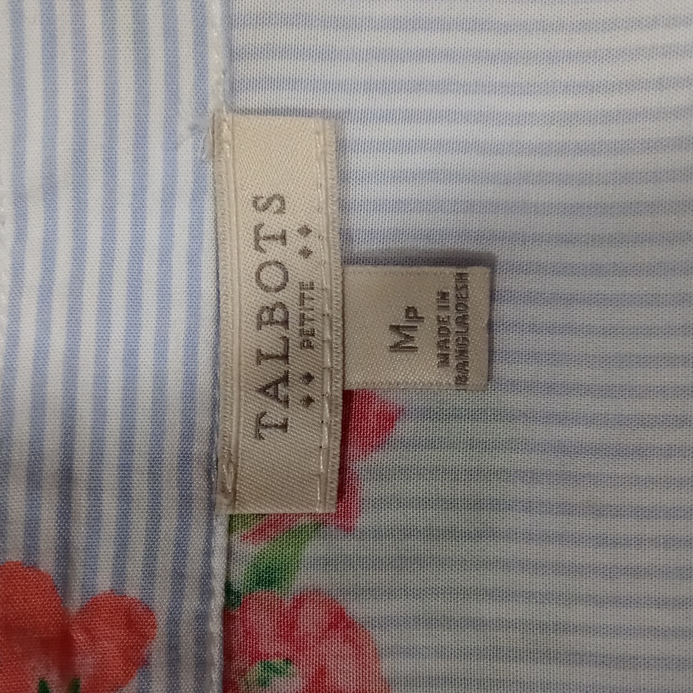 💐Talbots💐- Multicolor Floral Quarter Button L/S Top - Picture 3 of 9